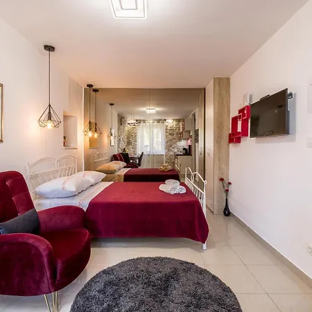 Riva Promenade * Σπλιτ